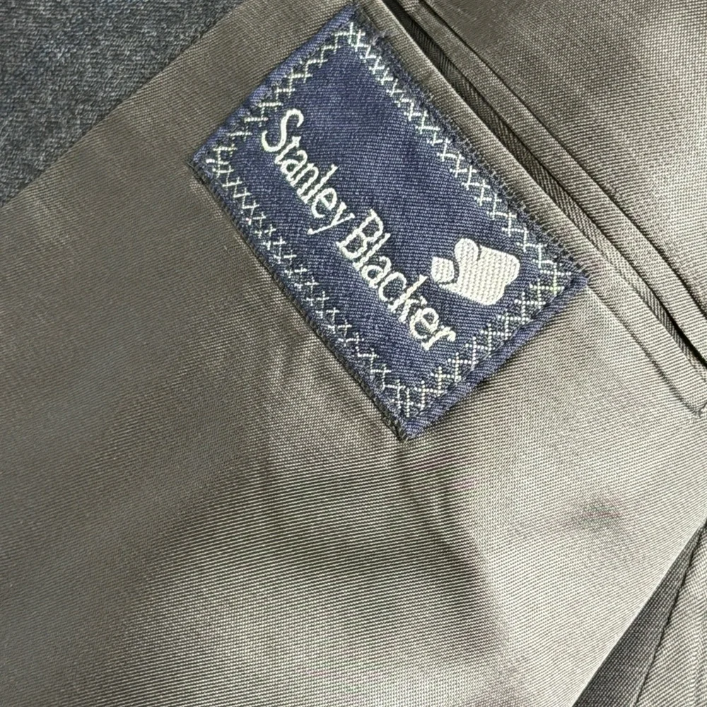 Stanley Blacker Gray Made In USA‎ Sport Coat Jacket Length 30 Arm To Pit 20